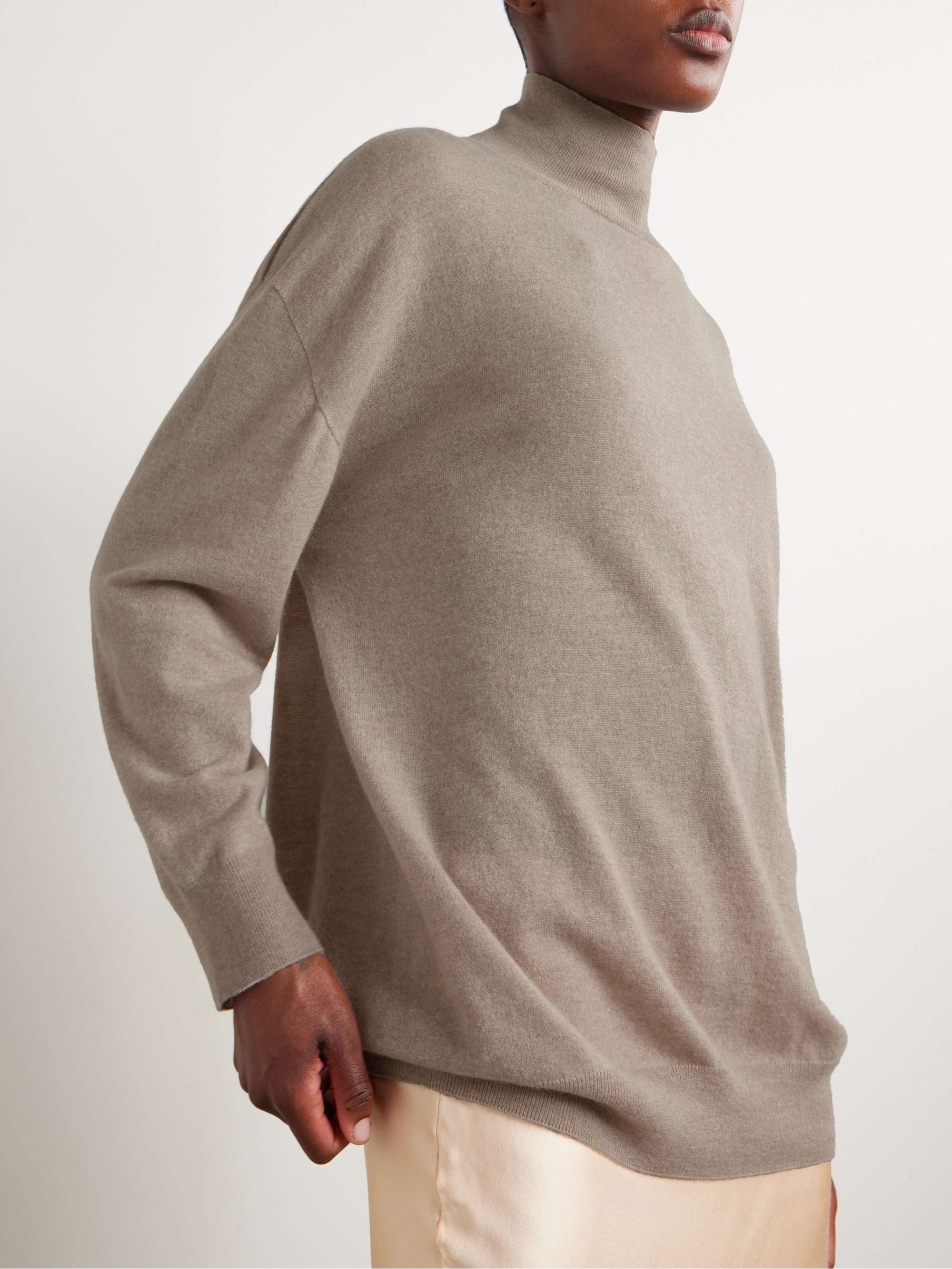 Jabari cashmere turtleneck sweater view
