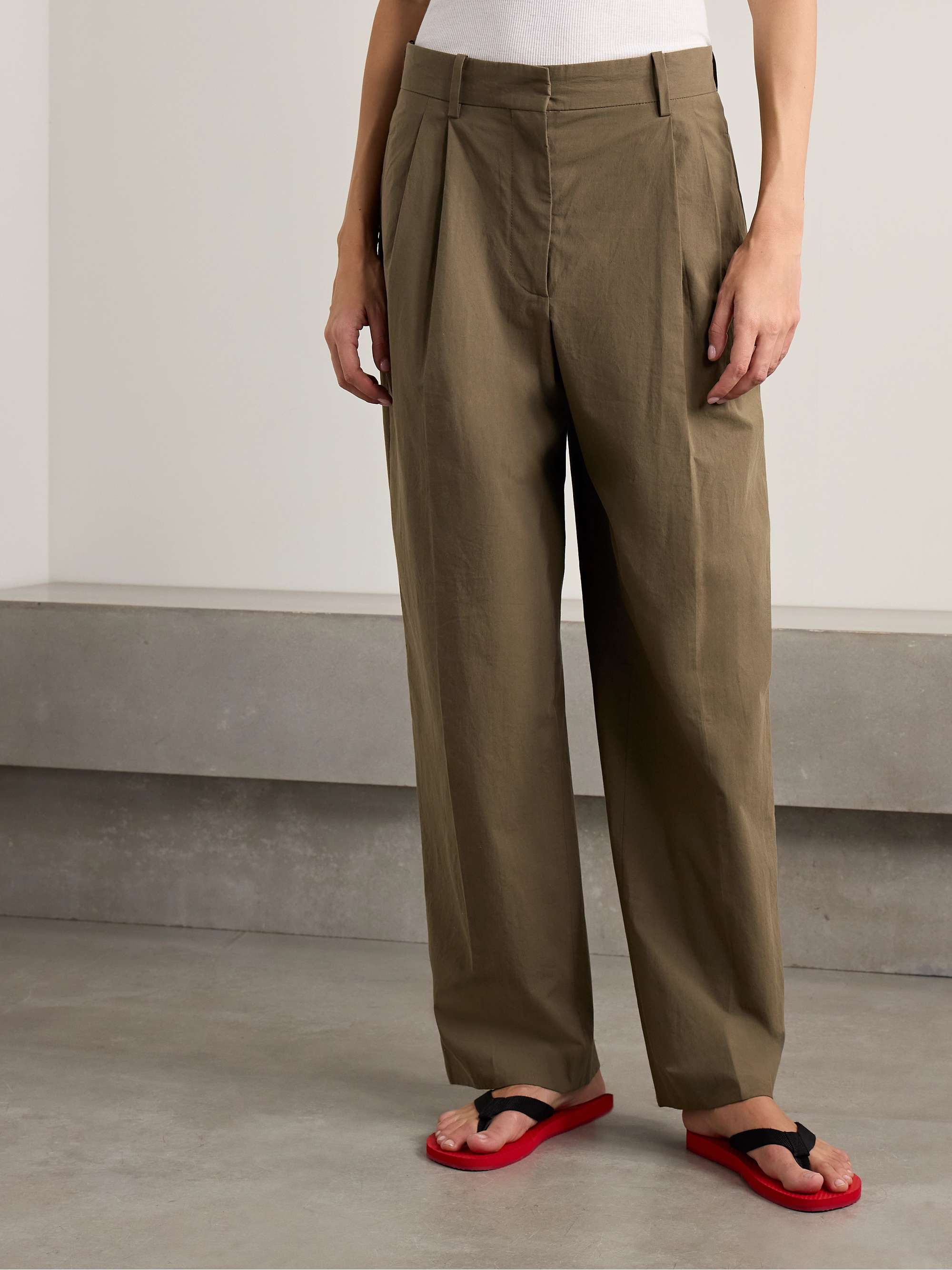 Lilas pleated cotton tapered pants view