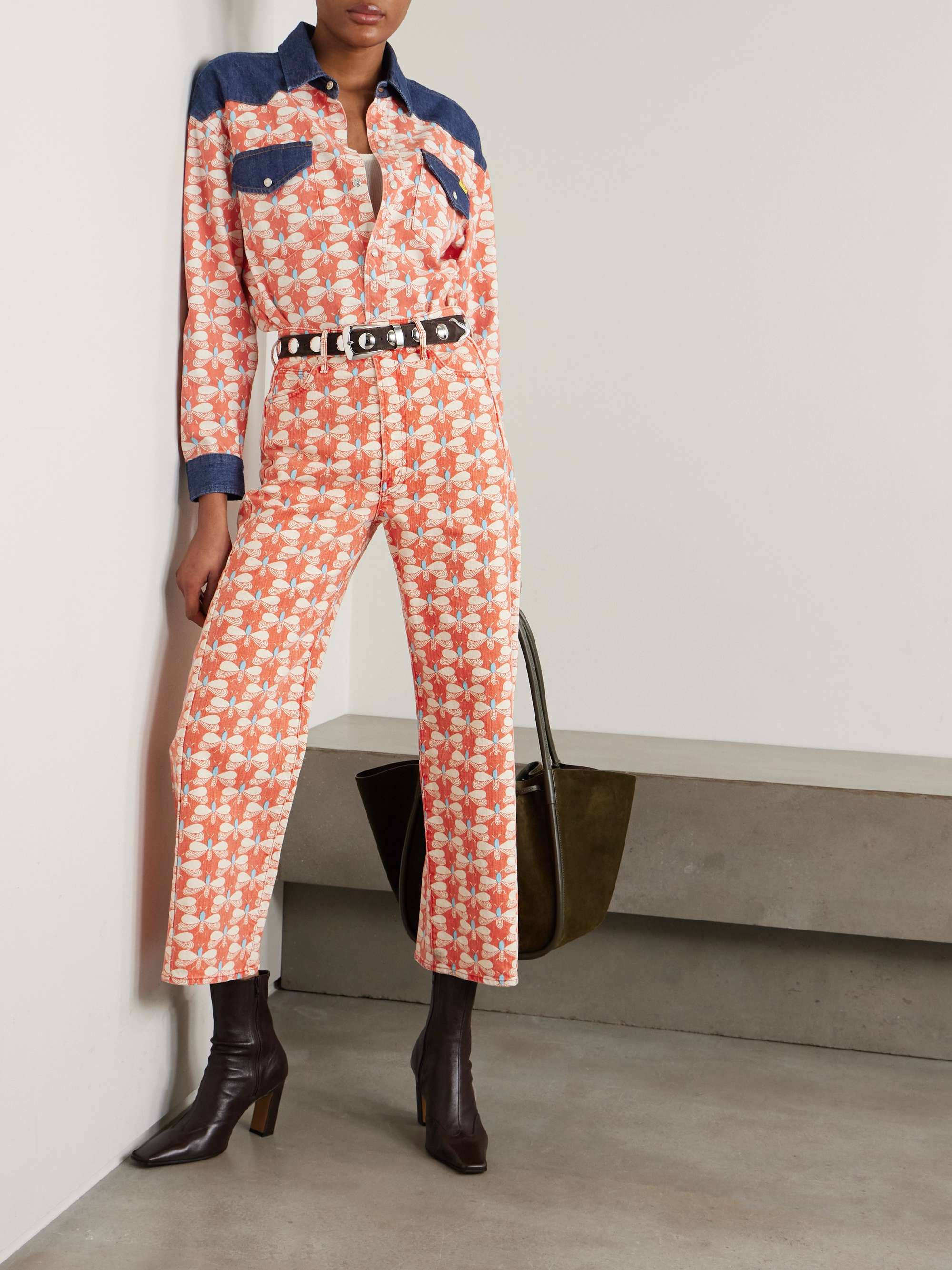+ La DoubleJ The Tycoon denim-trimmed printed cotton shirt view