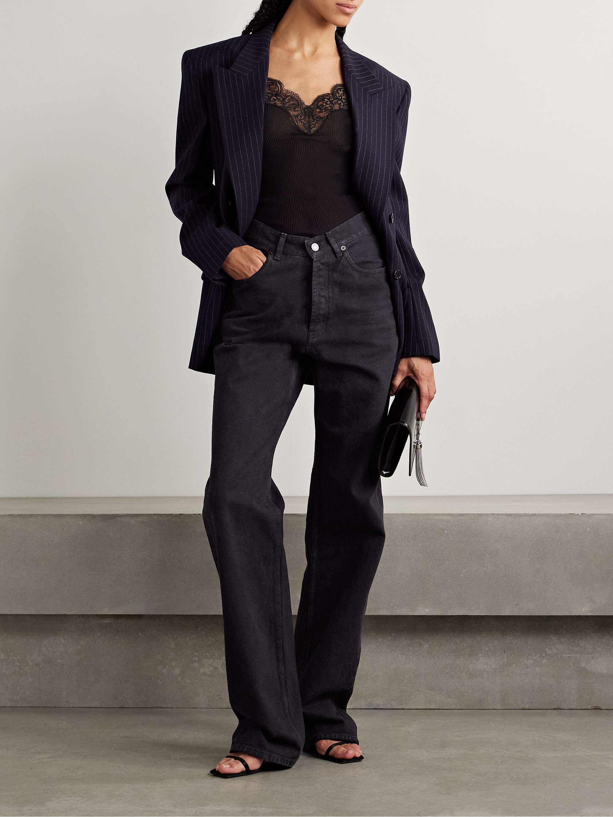 High-rise jeans view