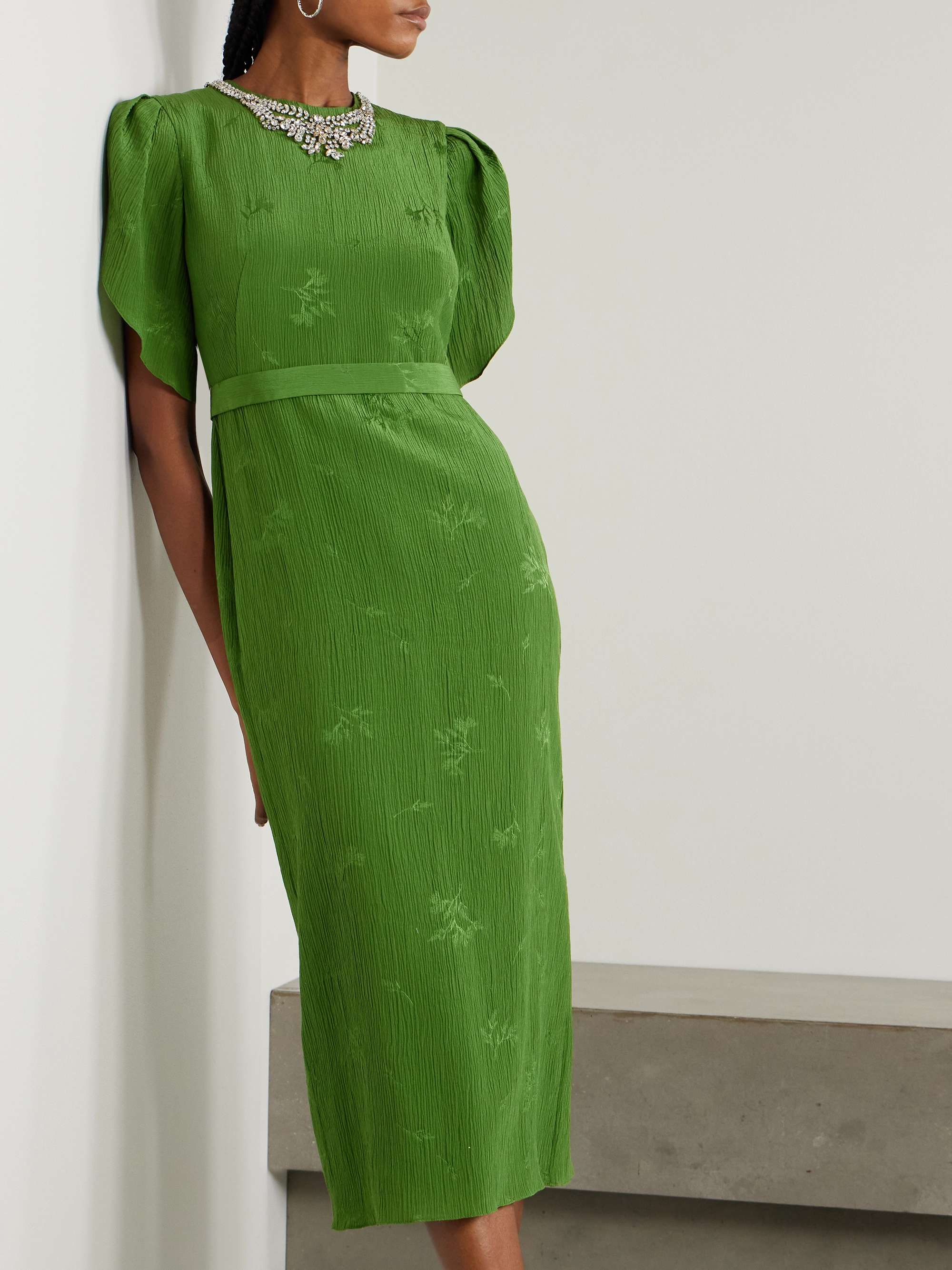 Belted embellished crinkled silk and cotton-blend jacquard midi dress view