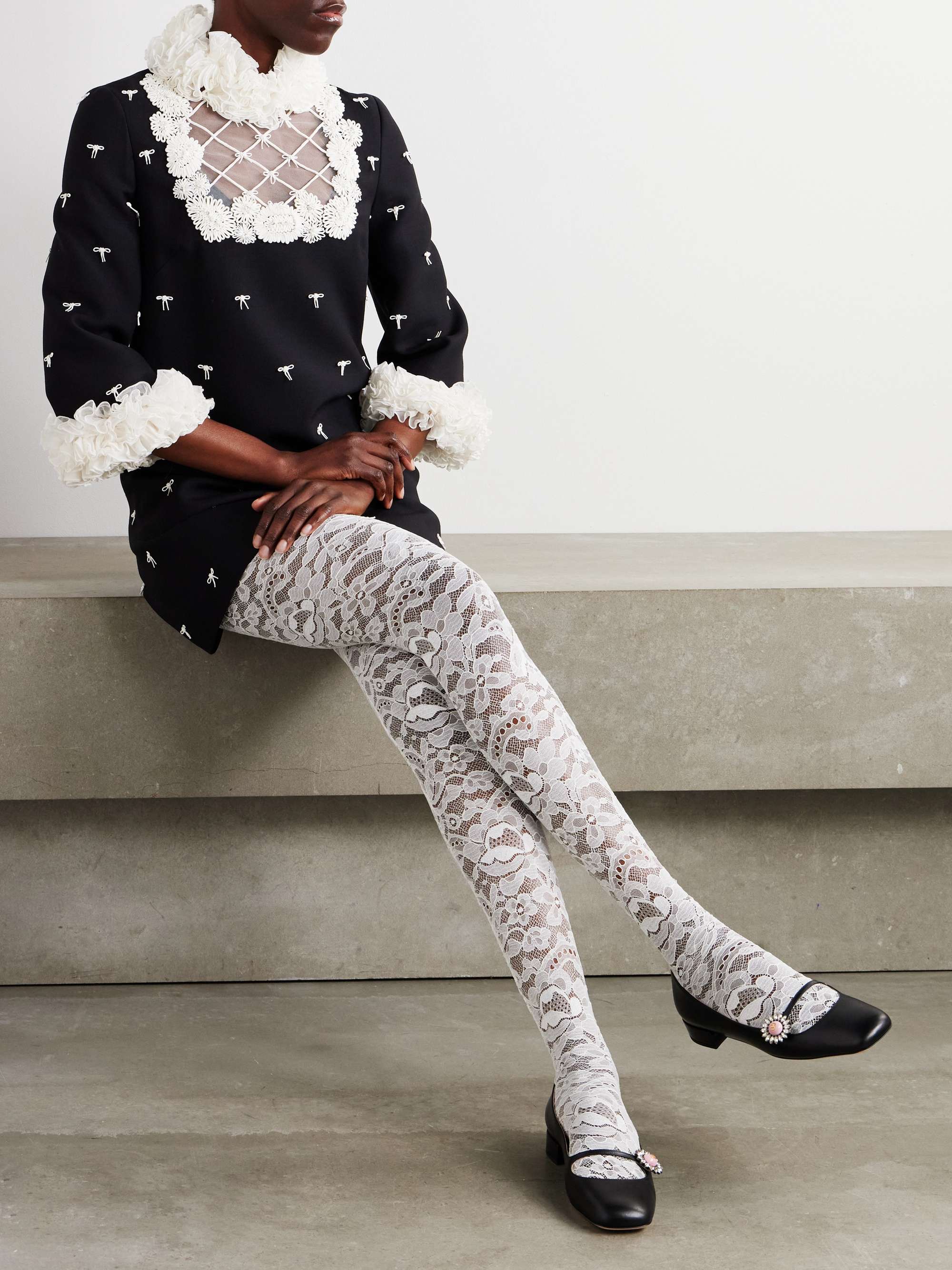Stretch-corded lace tights view