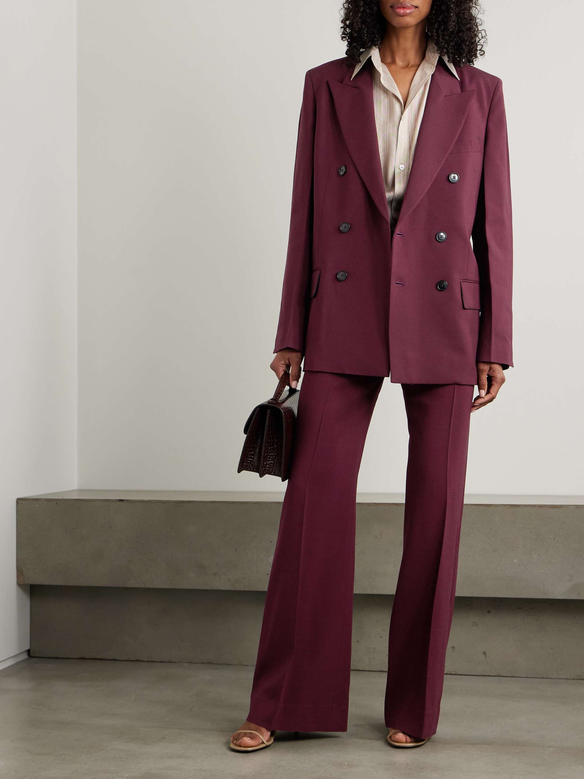 Double-breasted crepe blazer view