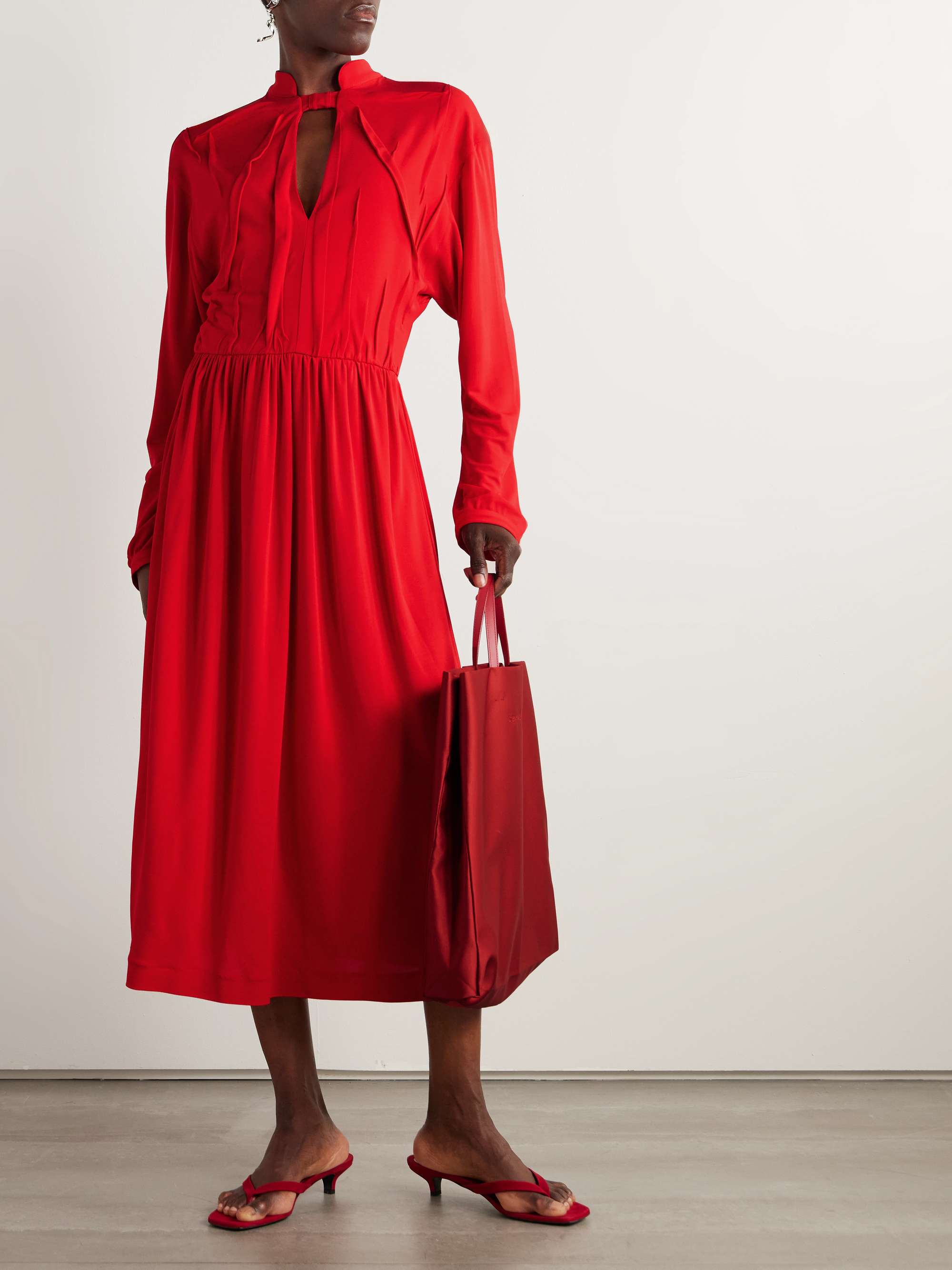 Crepe midi dress view