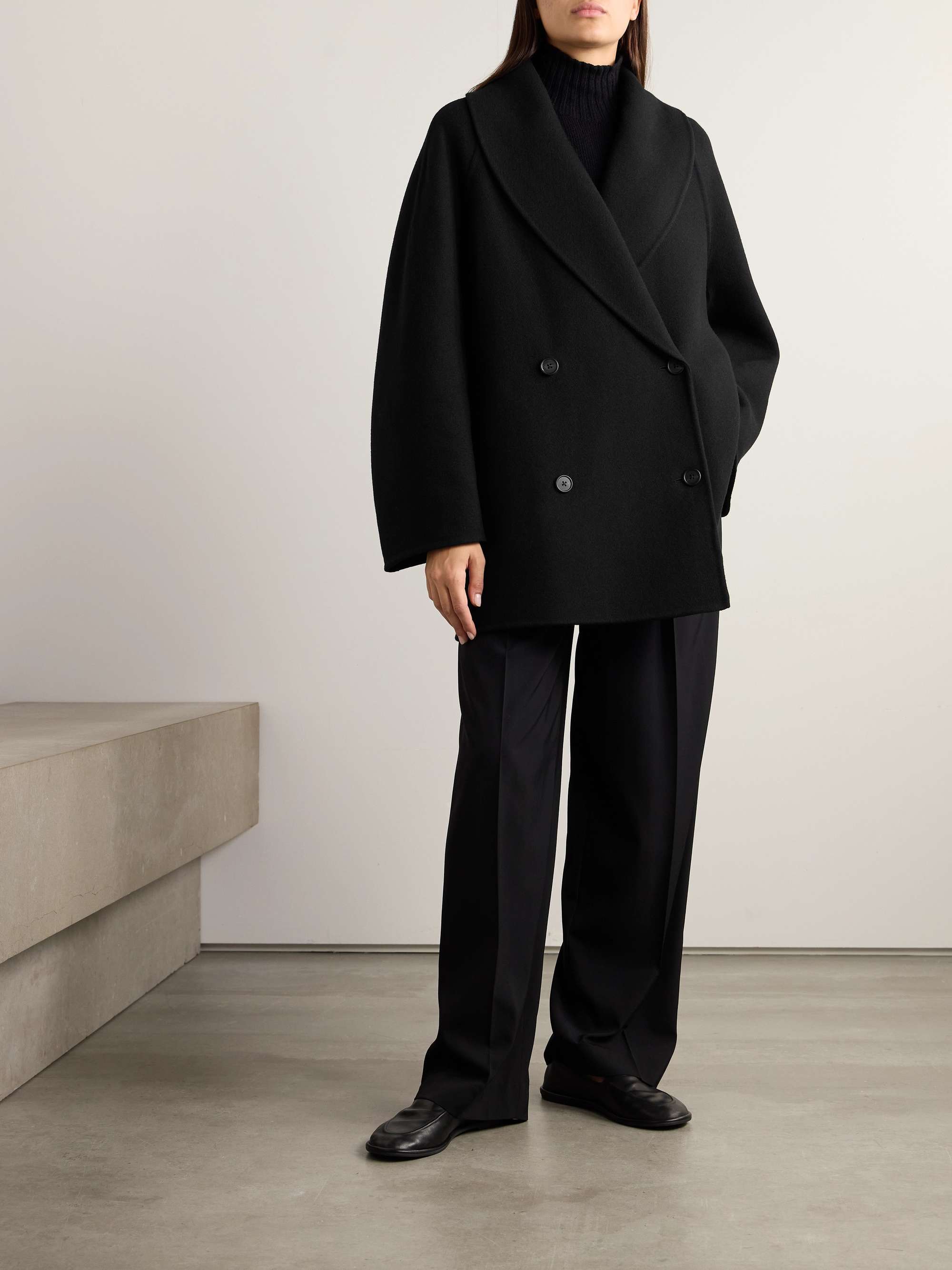 Essentials Polli double-breasted wool-blend coat view