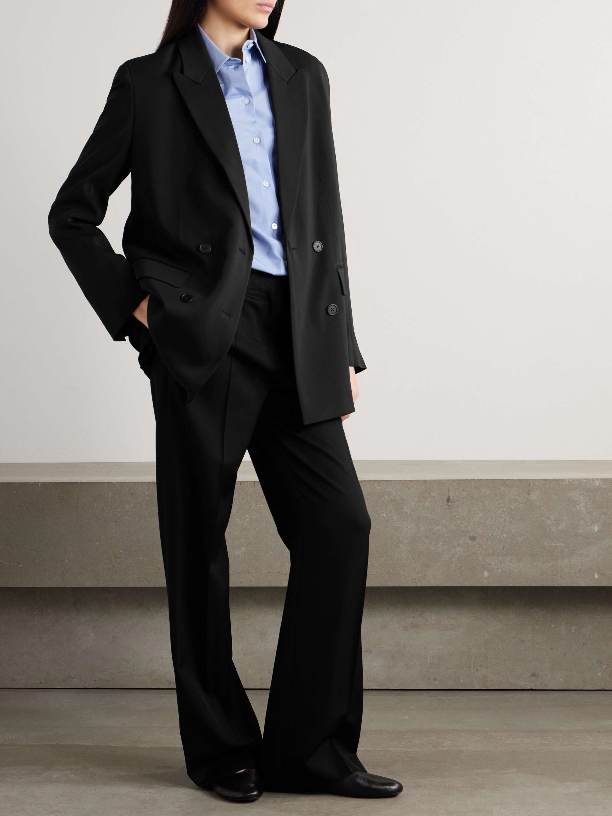 Essentials Tristana double-breasted twill blazer view