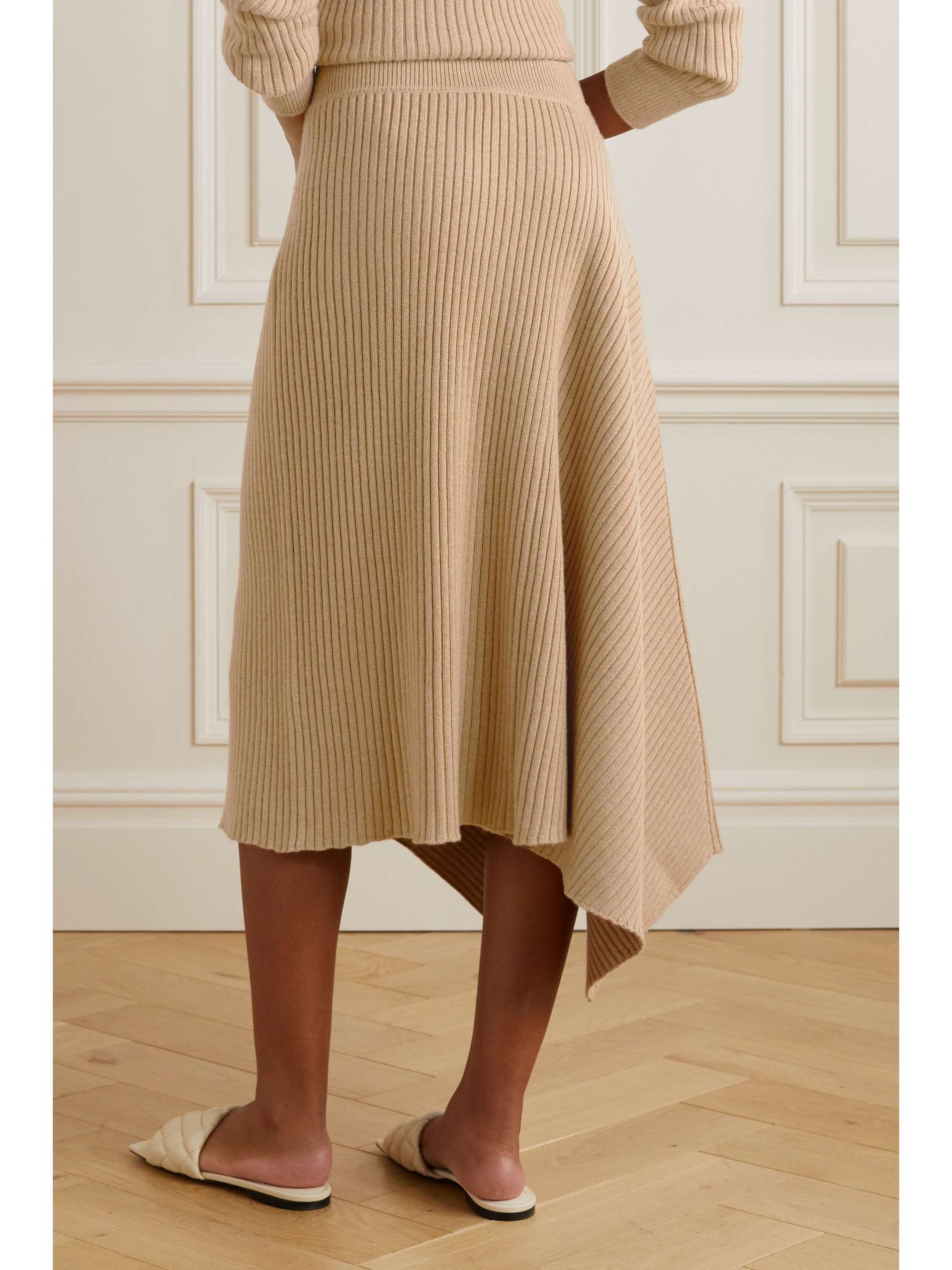 Asymmetric ribbed cashmere midi skirt view