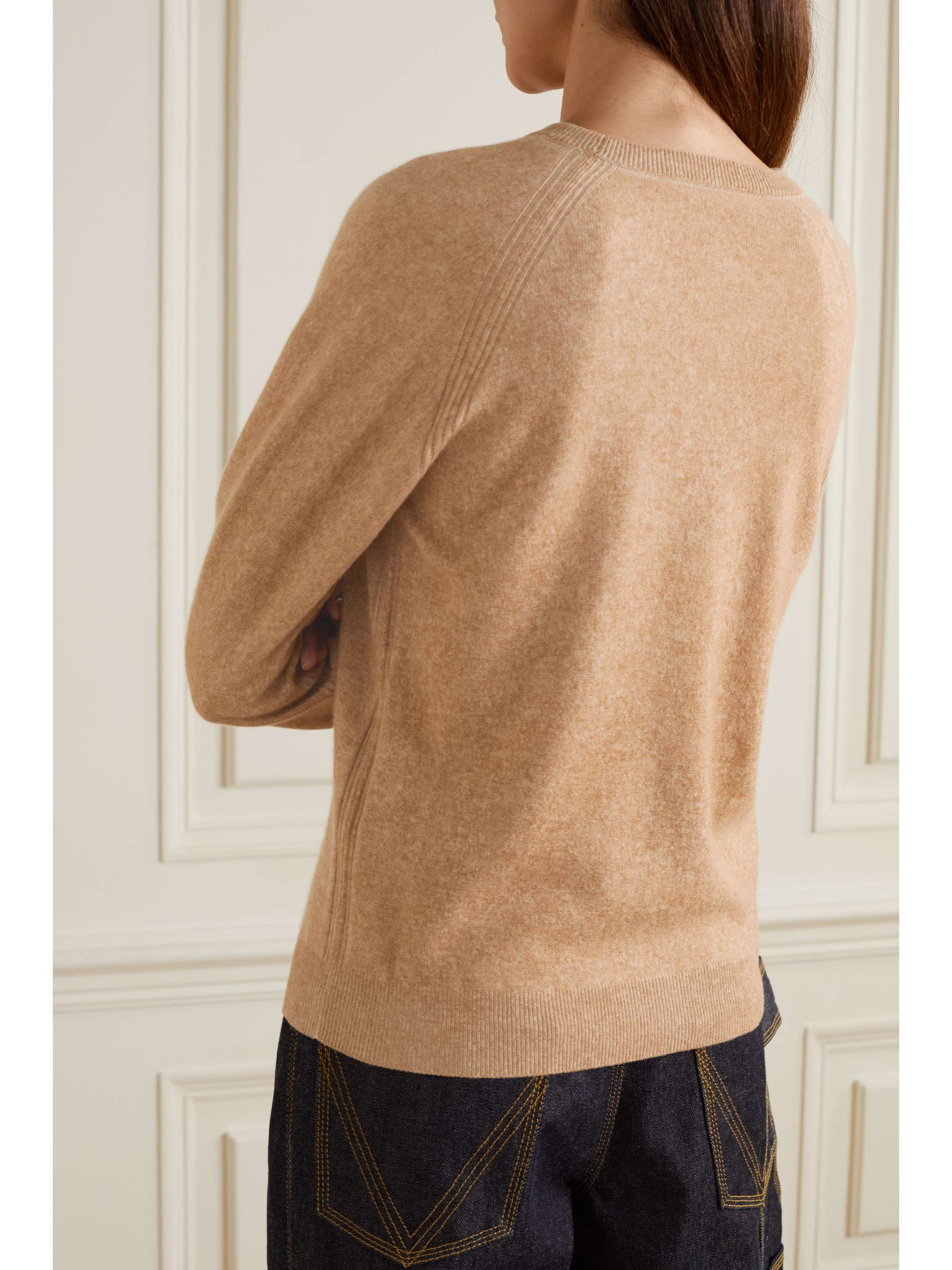 Girocollo cashmere sweater view