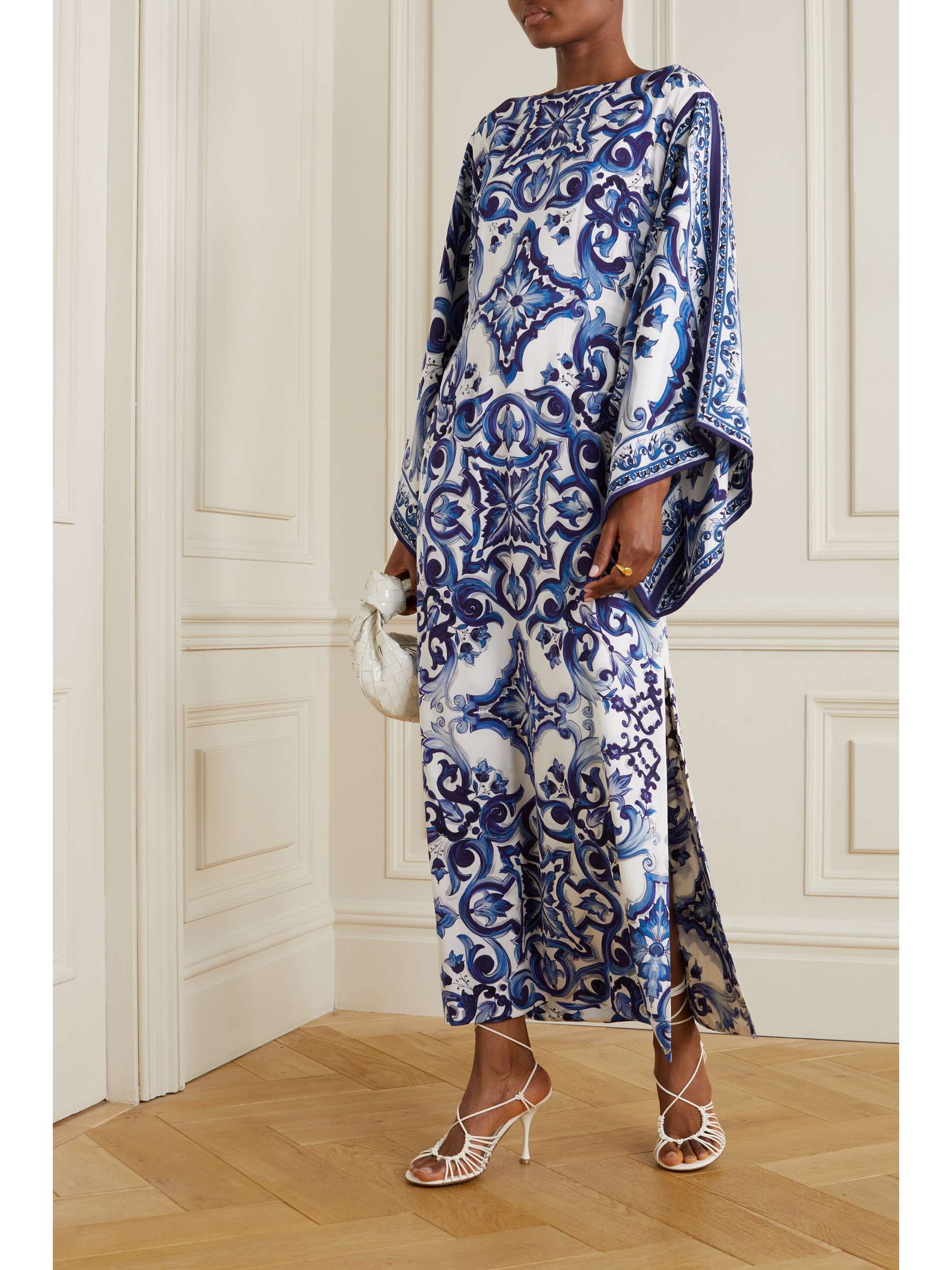 Maiolica printed stretch-silk kaftan view