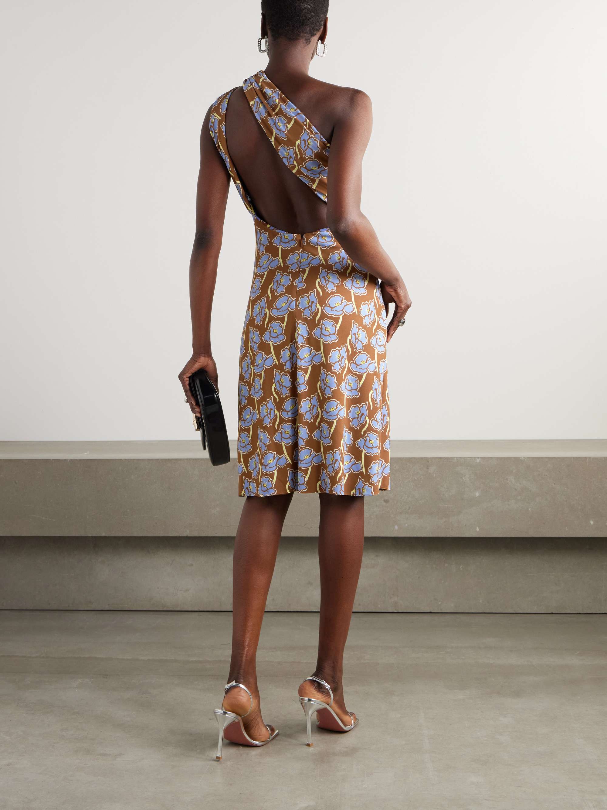 One-shoulder floral-print crepe midi dress view