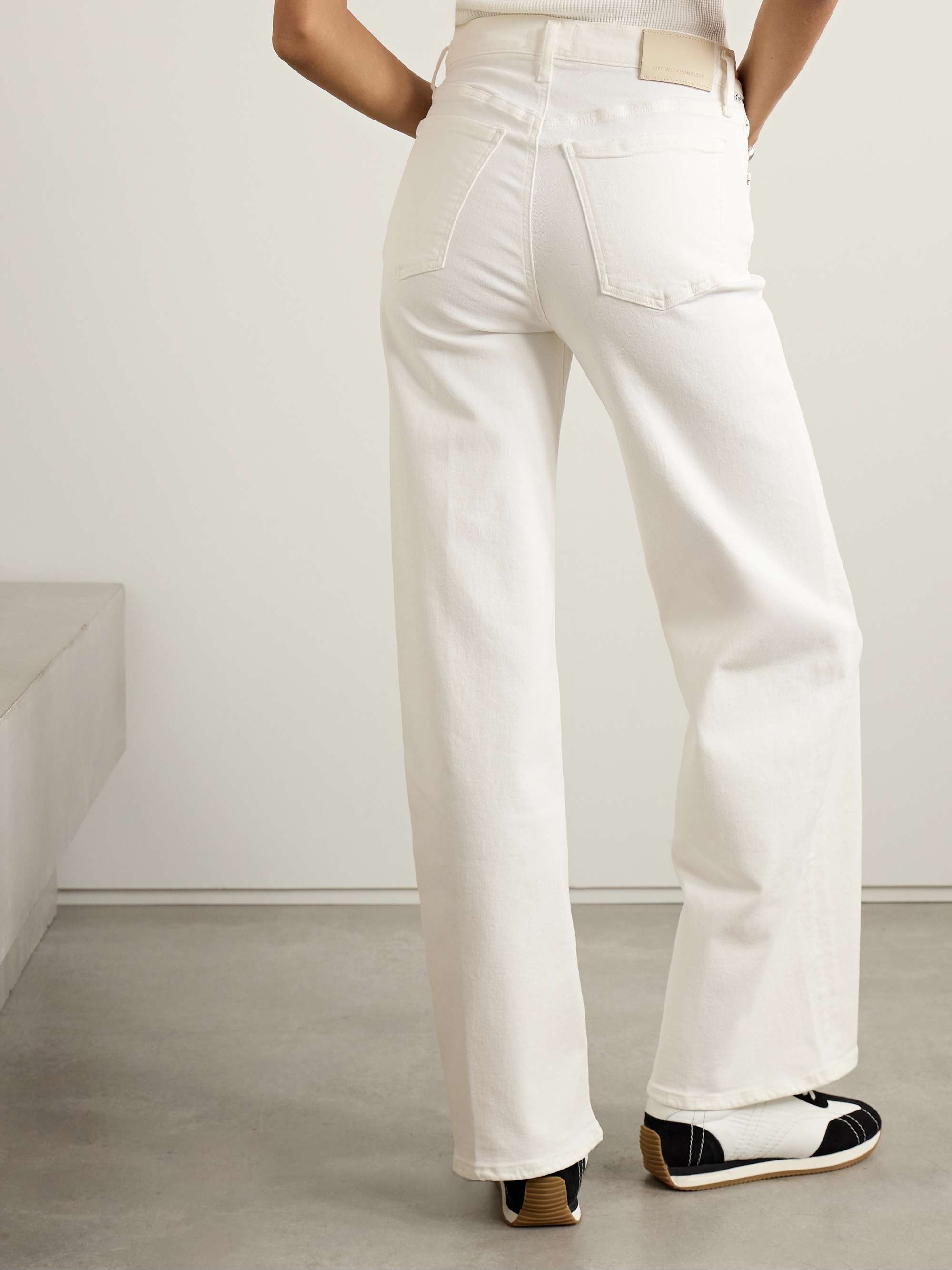 Lyra Long mid-rise wide-leg jeans view