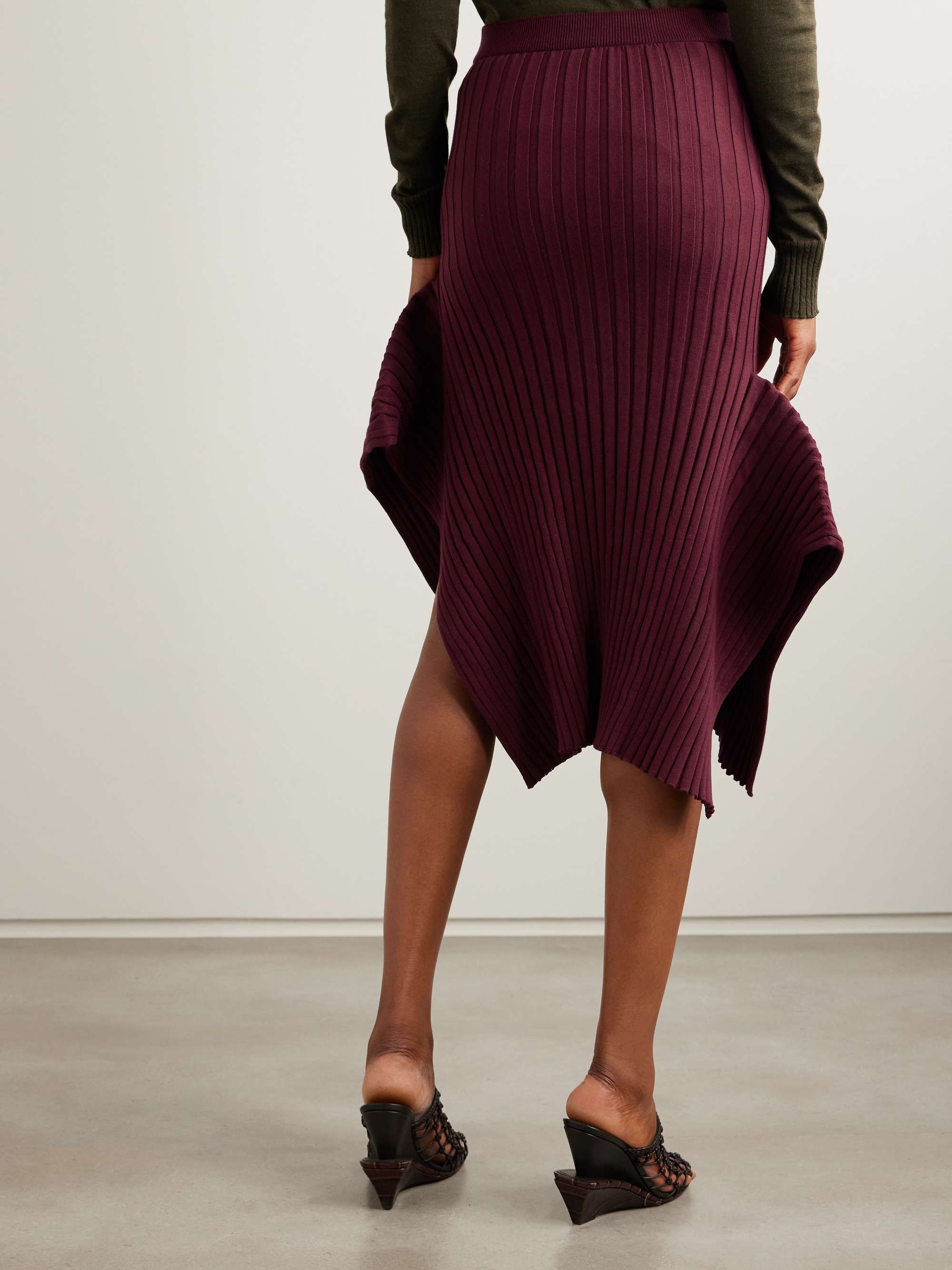 Asymmetric ribbed organic cotton midi skirt view
