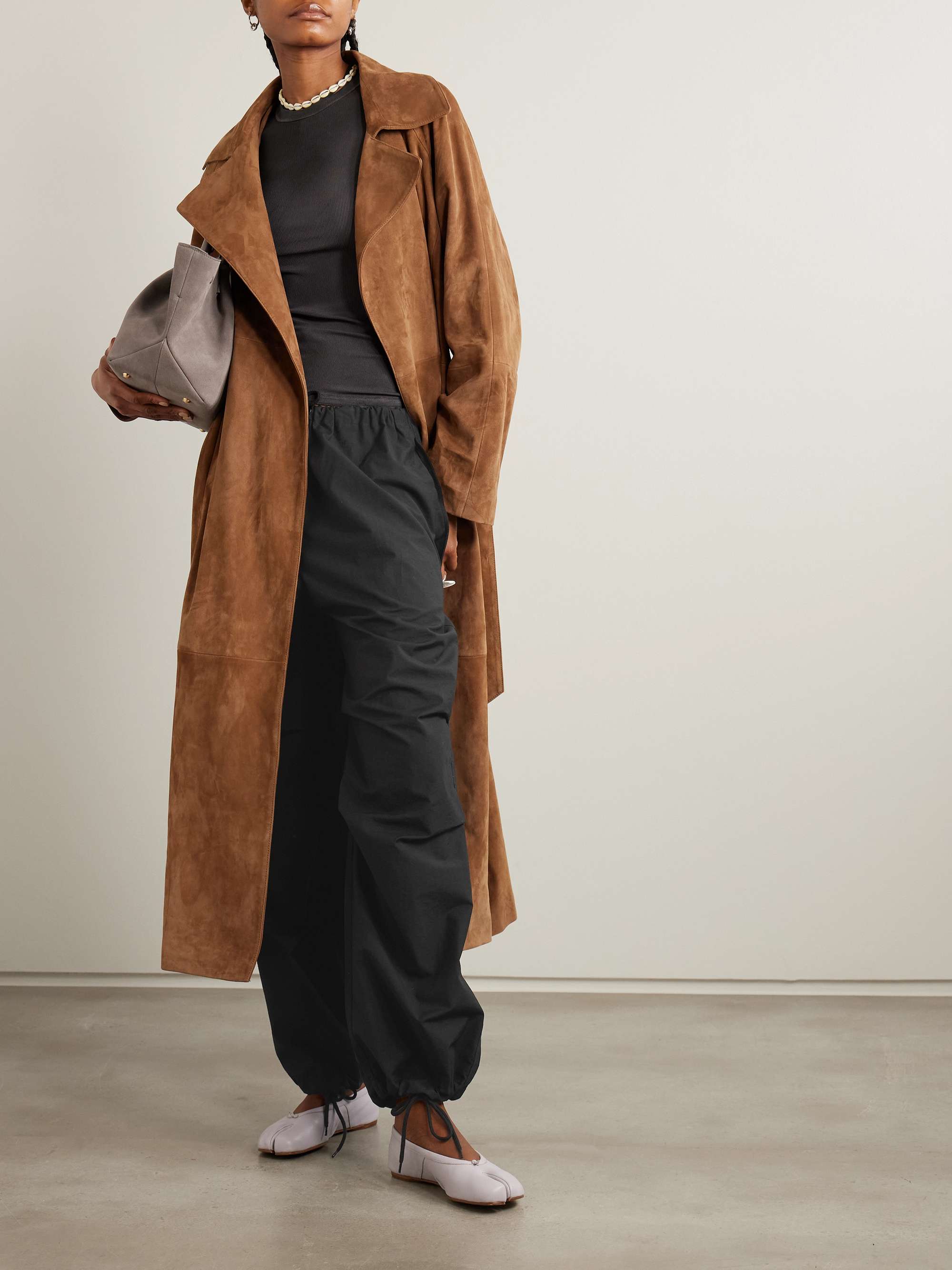 Cotton-blend wide-leg cargo pants view