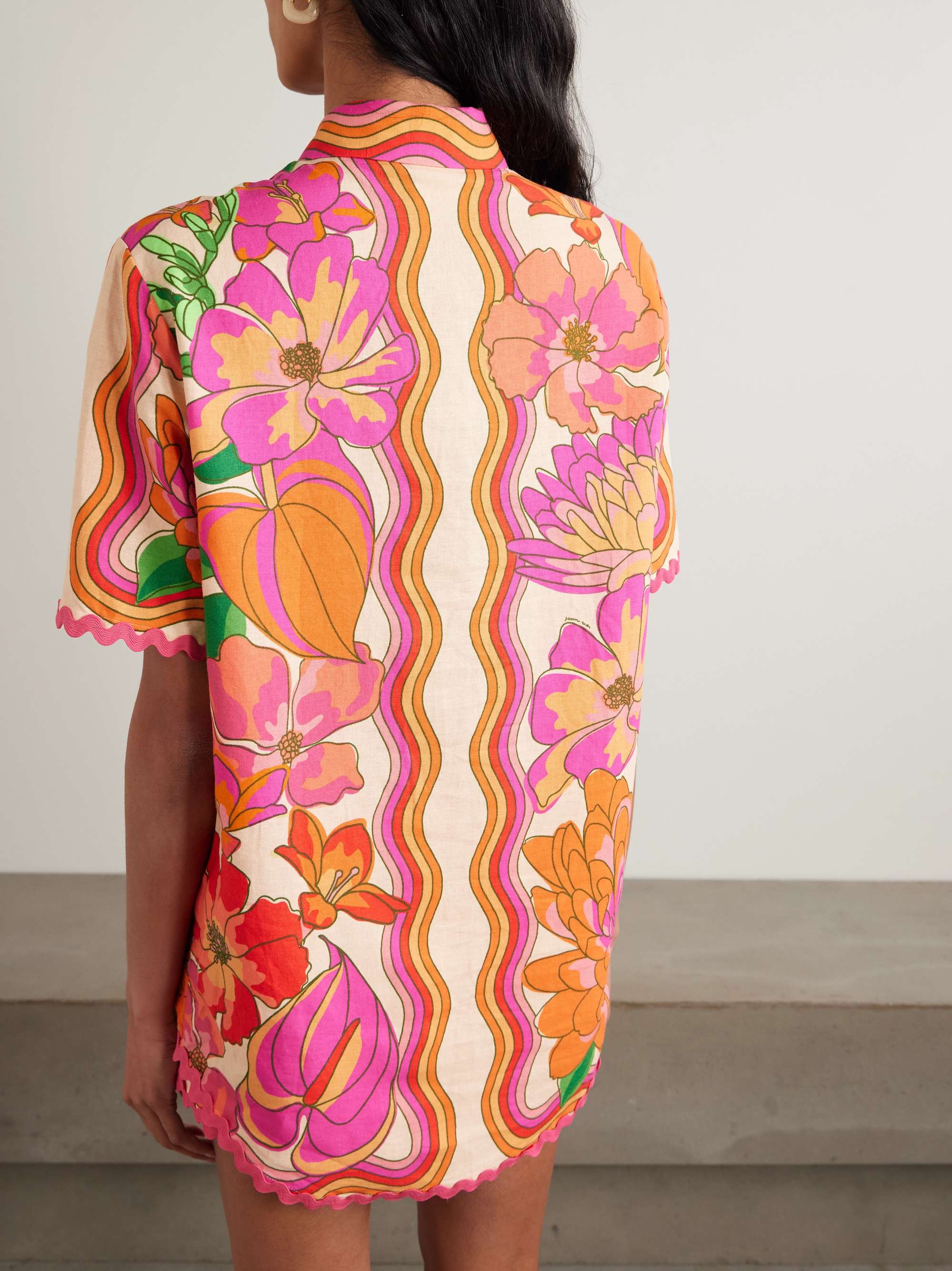 Spring Affair floral-print linen-blend shirt view
