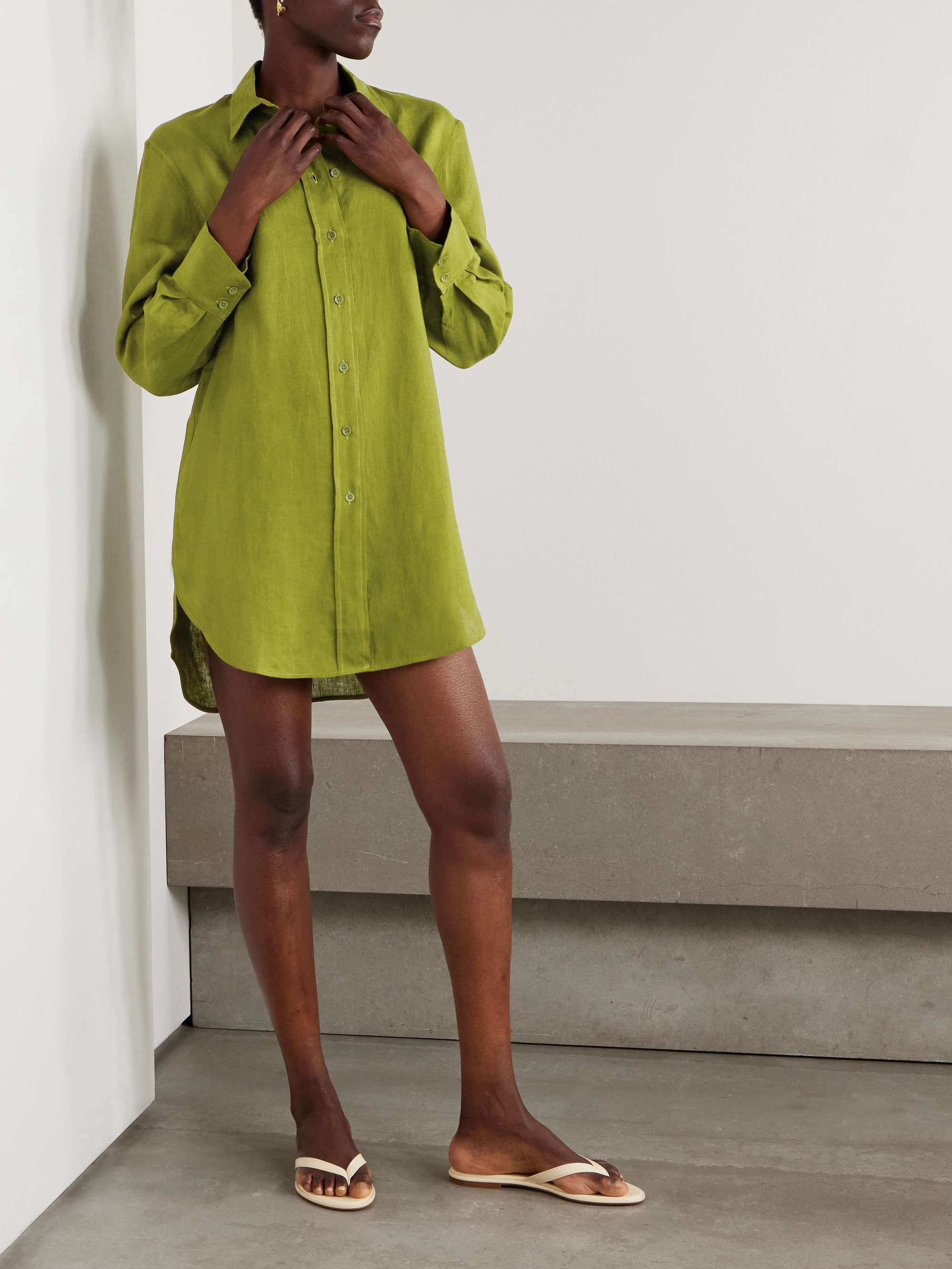 L'intemporel Mignonette linen shirt view